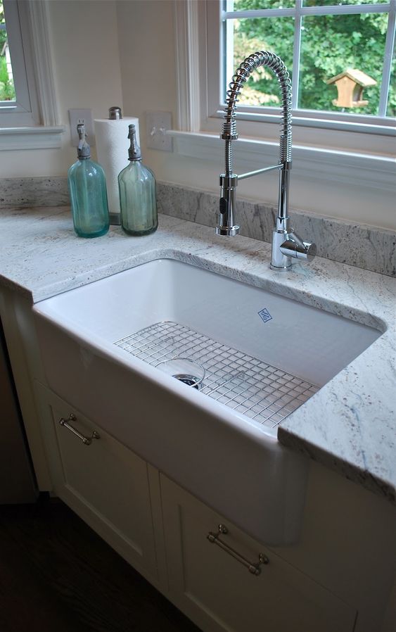 Shaws 800mm Fireclay Butlers Sink