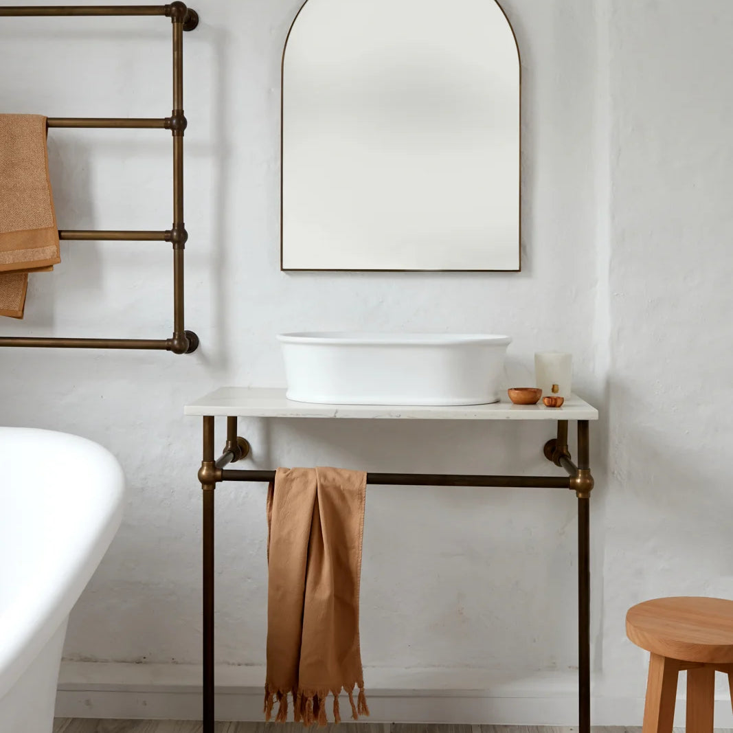 DistinktBathware_web_JacquiTurk-1_jpg.webp