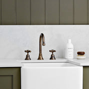 Cascade Sink Set, Cross Handles