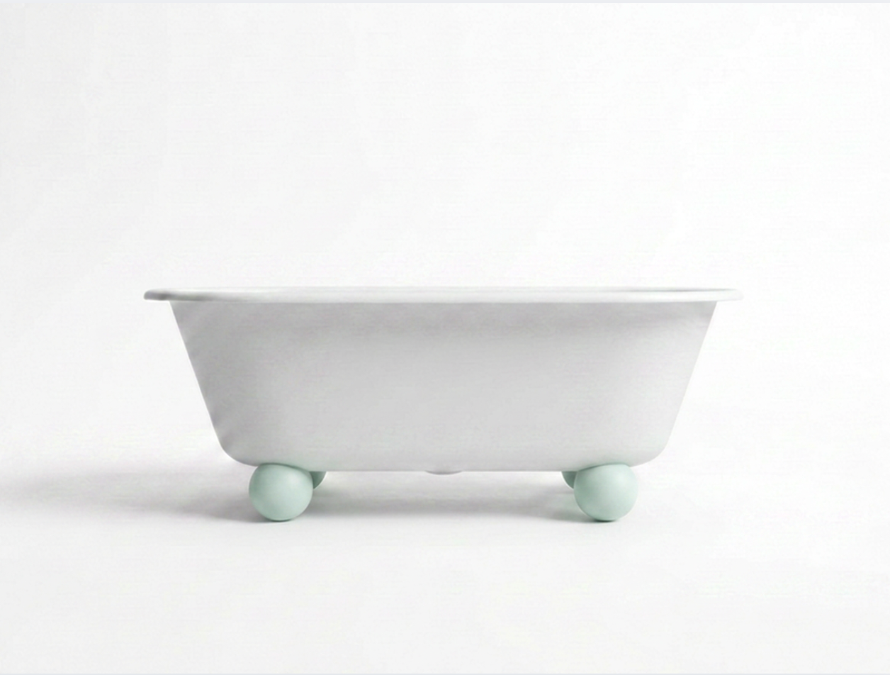 Liberty Ball Feet Free Standing Bath